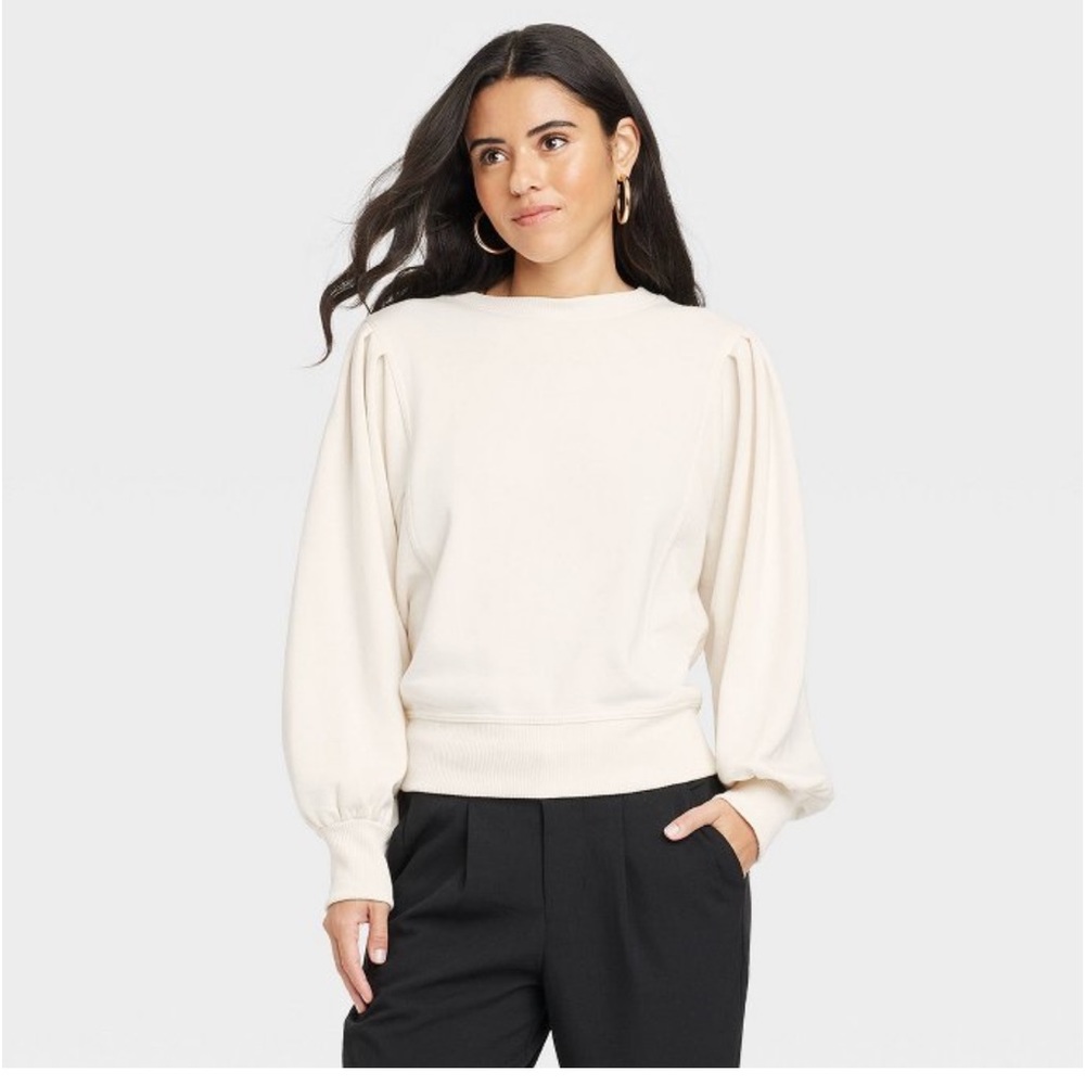 Fleece sweatshirt a new day new with tags